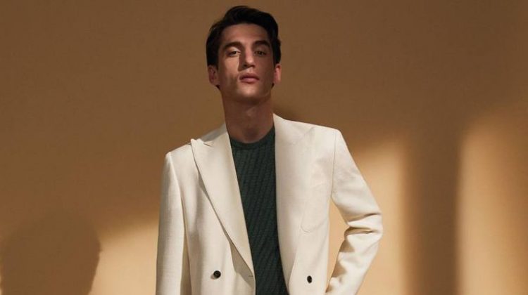 Reuniting with Corneliani, Anatol Modzelewski stars in the brand's spring-summer 2021 campaign.